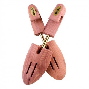 Cedar Wood Shoe Tree